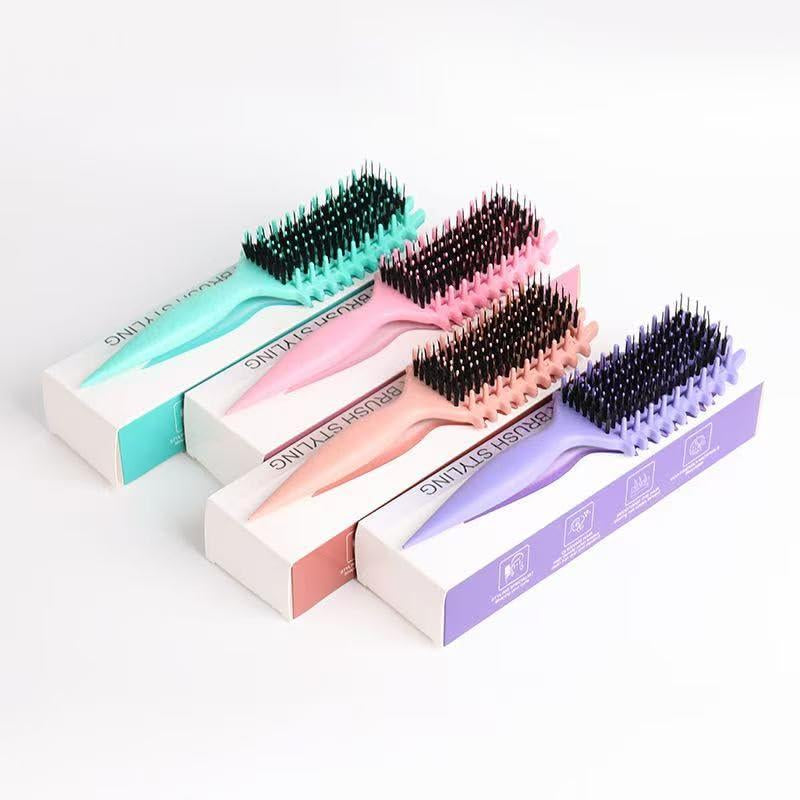Curly Hair Brush, Curl Defining Brush with Soft Boar Bristlesdetangling Tangled Glides, Wide-Teeth Design Effortlesslyshaping & Defining Curls, Curling Definer for Wet & Dry Hair(Pink)